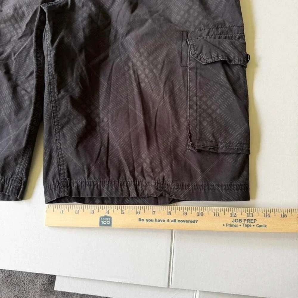 Mens Cargo Shorts Faded Black Geometric Grid Pattern Utility Pockets 36 Waist